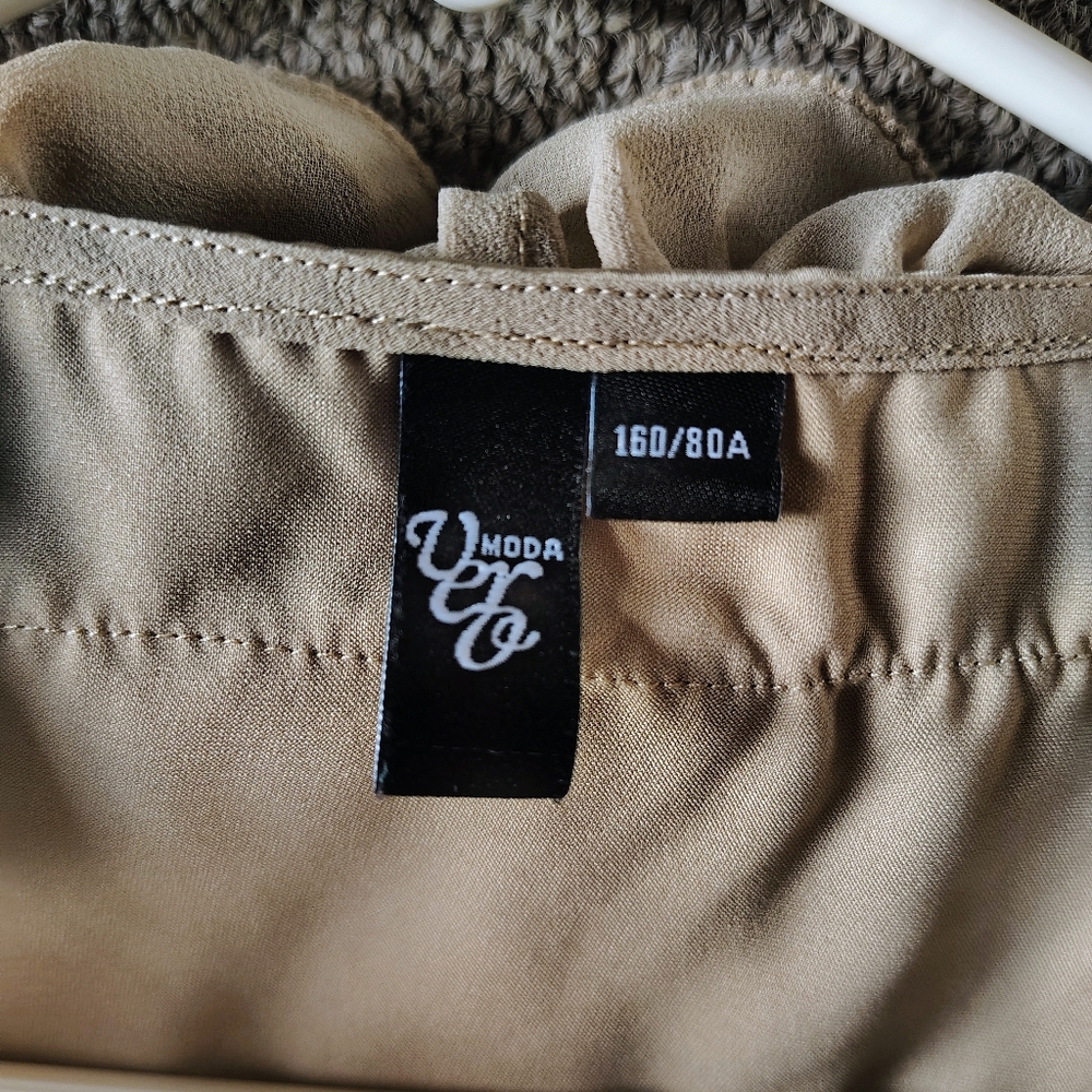 Vero Moda Beige Ruffled Blouse Size Small - Picture 3 of 4